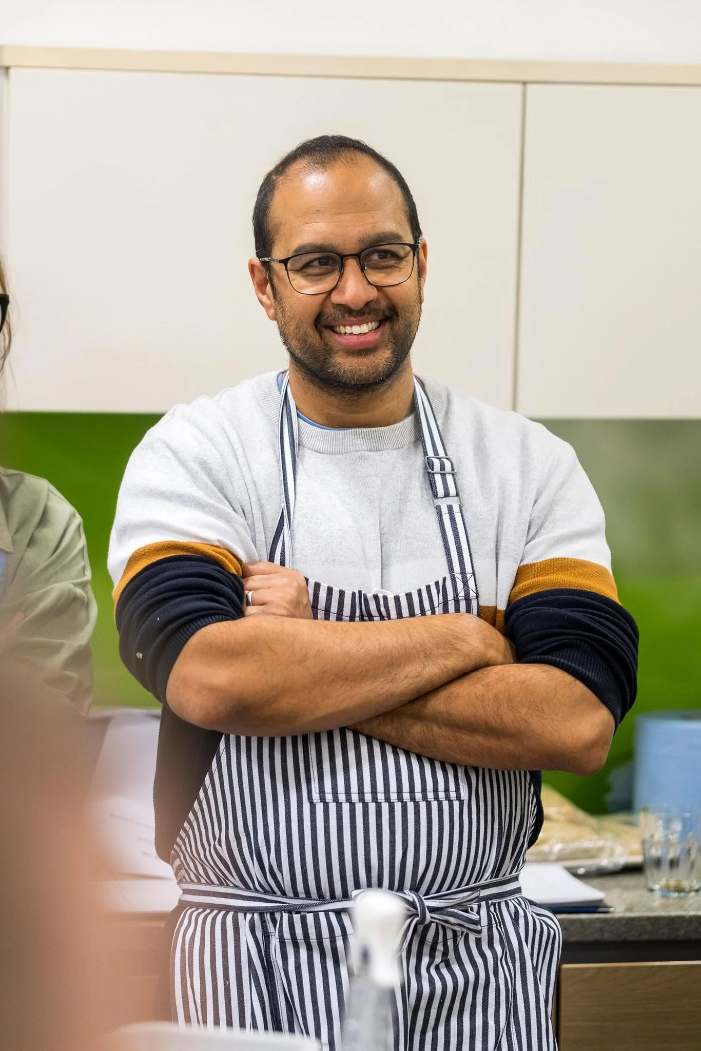 Essential Spices for Dummies by Sanjay Aggarwal & The Spice Kitchen Family - Image 3